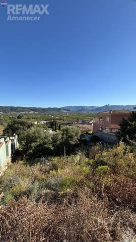 Terreno residencial en Venta en  UR MONTESANO en Sanet y Negrals