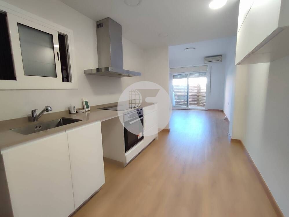 Cocina de Piso en venta en  Barcelona Capital con Balcón