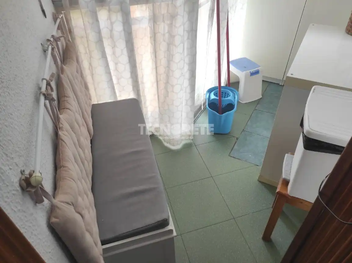 Habitación de Piso en venta en Guadalajara con Calefacción