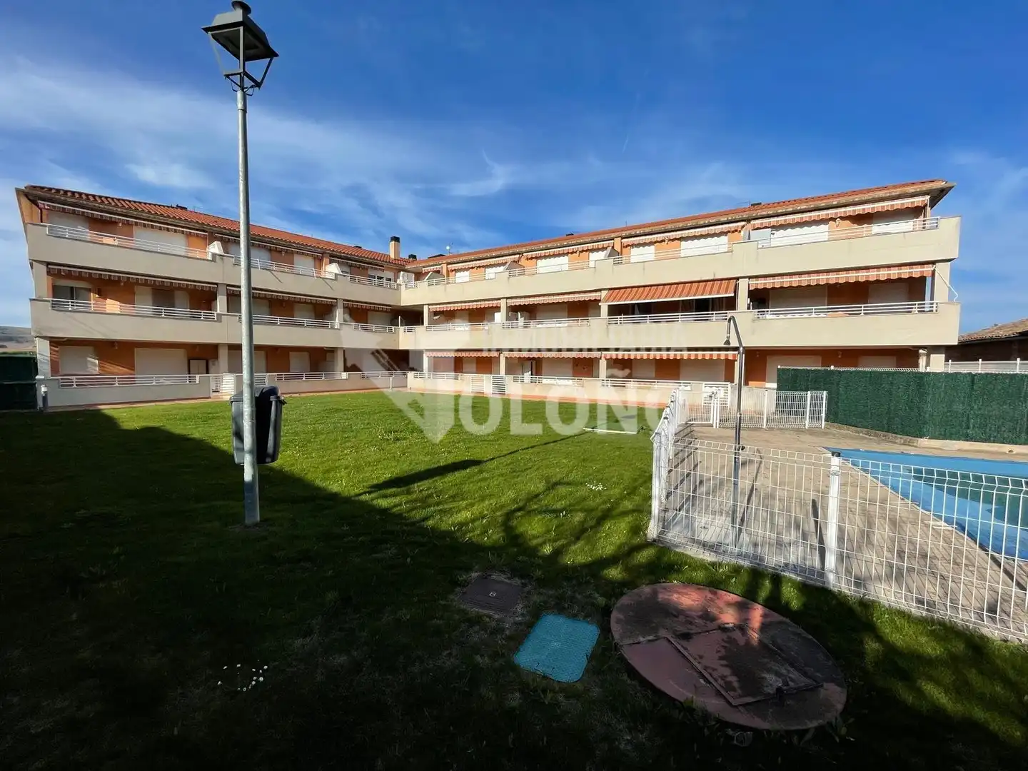 Vista exterior de Apartamento en venta en Alesanco con Calefacción, Terraza y Trastero