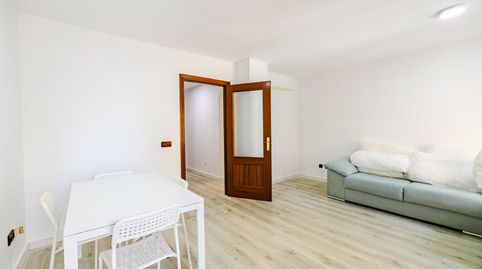 Foto 3 de Piso en venta en Calle Nuestra Señora de las Candelas, Puerta Blanca, Málaga Capital