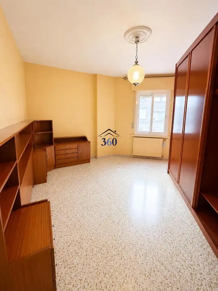 Sala de estar de Piso en venta en Cáceres con Aire acondicionado, Terraza y Amueblado