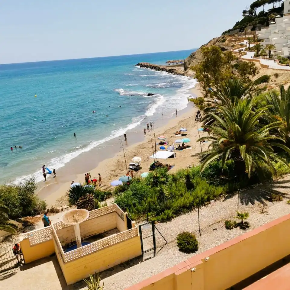 Außenansicht von Wohnung zum Verkauf in El Campello mit Klimaanlage, Terrasse und Möbliert