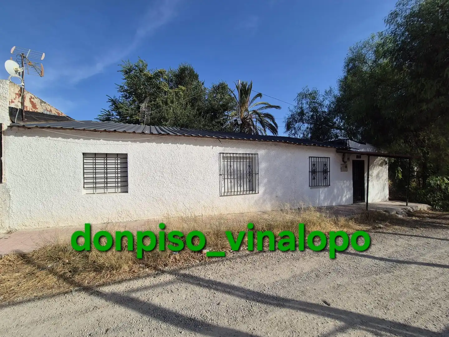 Casa adosada en venta en Petrer