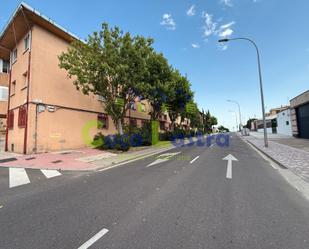 Vista exterior de Pis en venda en Salamanca Capital amb Calefacció, Traster i Moblat
