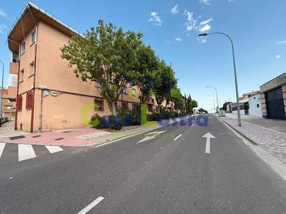Exterior view of Flat for sale in Salamanca Capital  with Heating, Storage room and Furnished