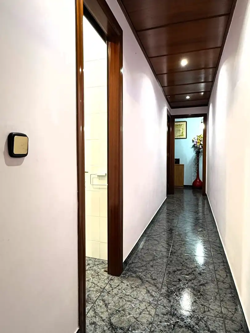 Piso en venta en Sant Boi de Llobregat con Aire acondicionado y Balcón