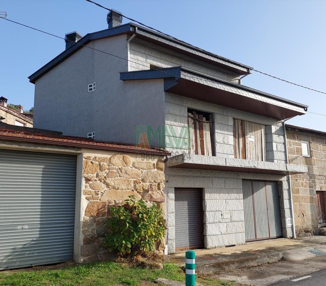 Vista exterior de Casa o xalet en venda en Ourense Capital  amb Calefacció