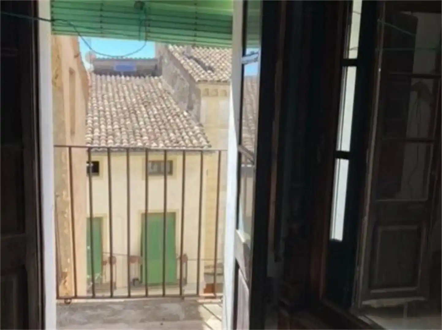Terrassa de Casa adosada en venda en Vilanova de Meià amb Balcó