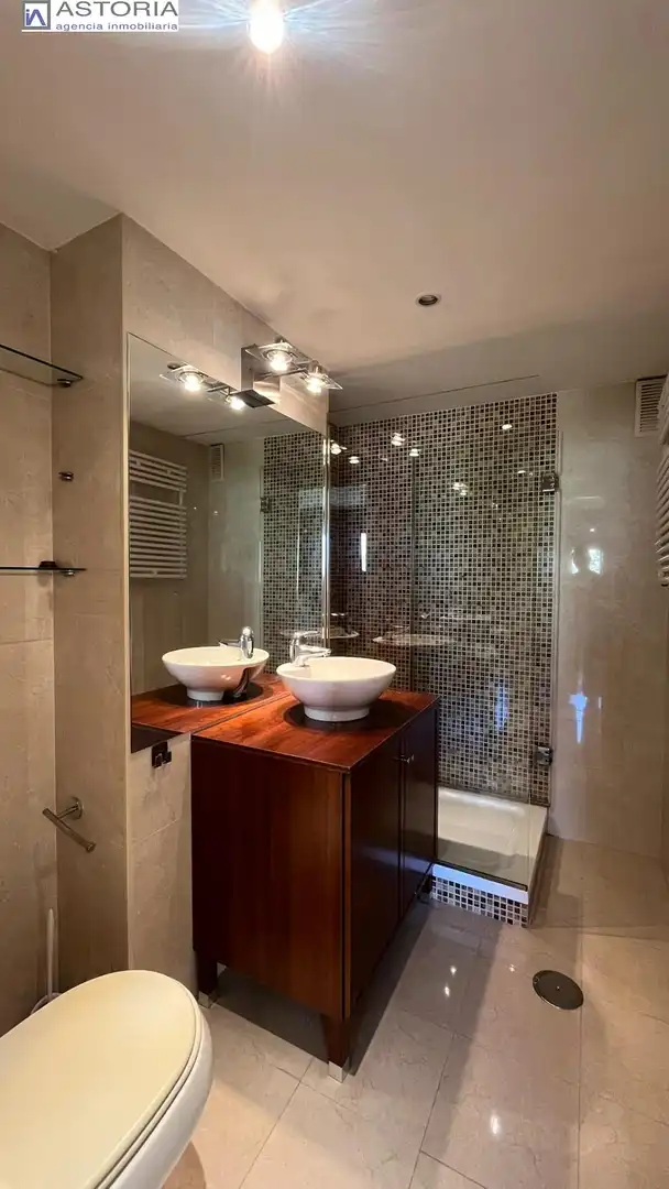 Badezimmer von Wohnung zur Miete in Beiro