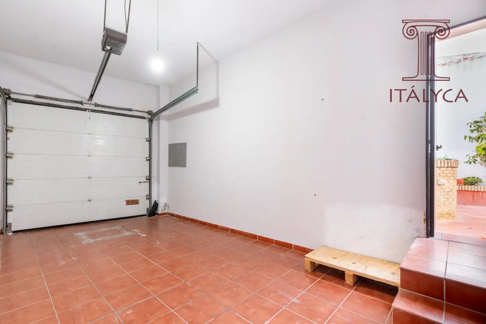 Casa o xalet en venda en Bormujos amb Aire condicionat, Calefacció i Jardí privat