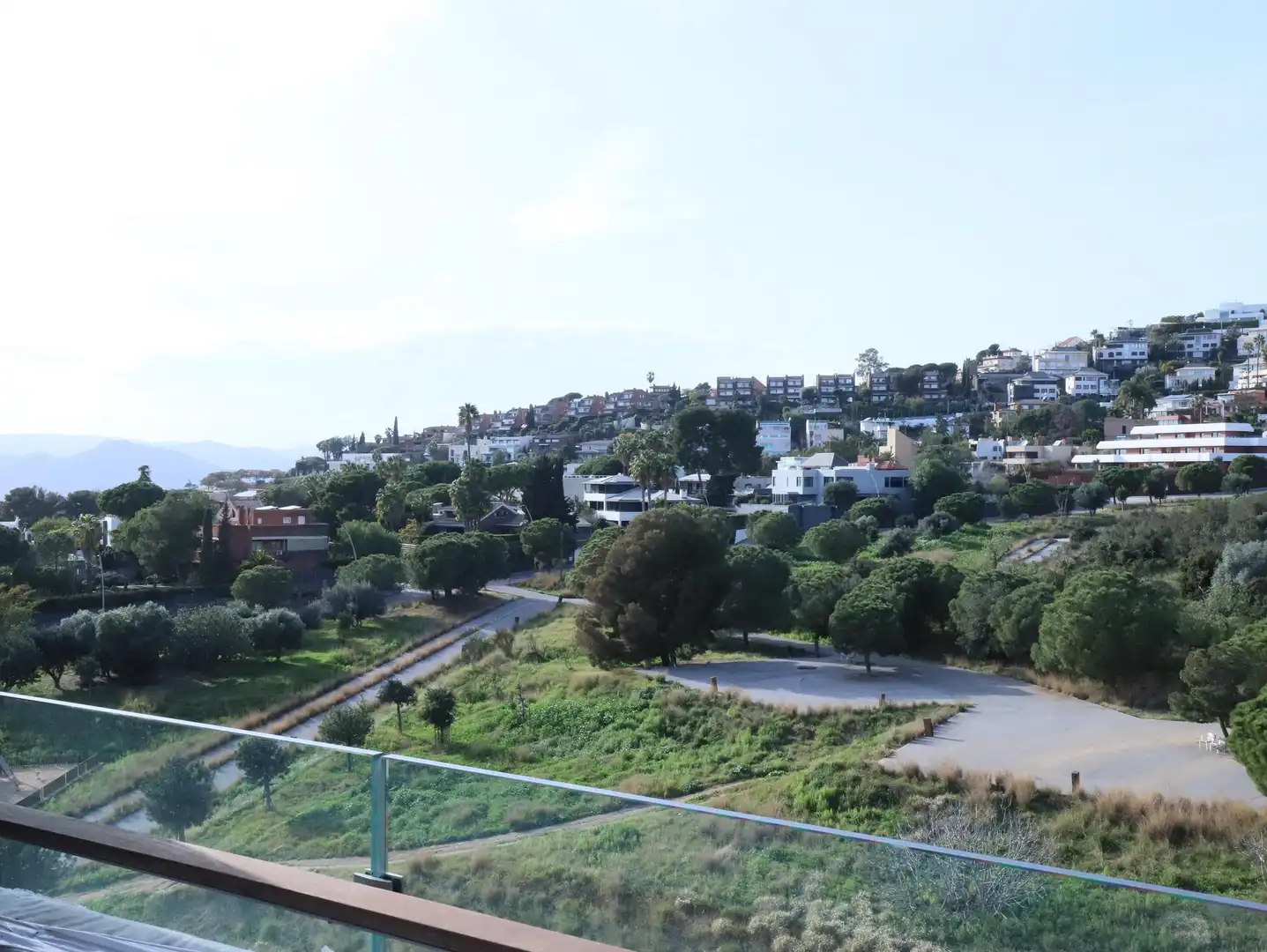Vista exterior de Ático en venta en Esplugues de Llobregat con Aire acondicionado, Calefacción y Jardín privado