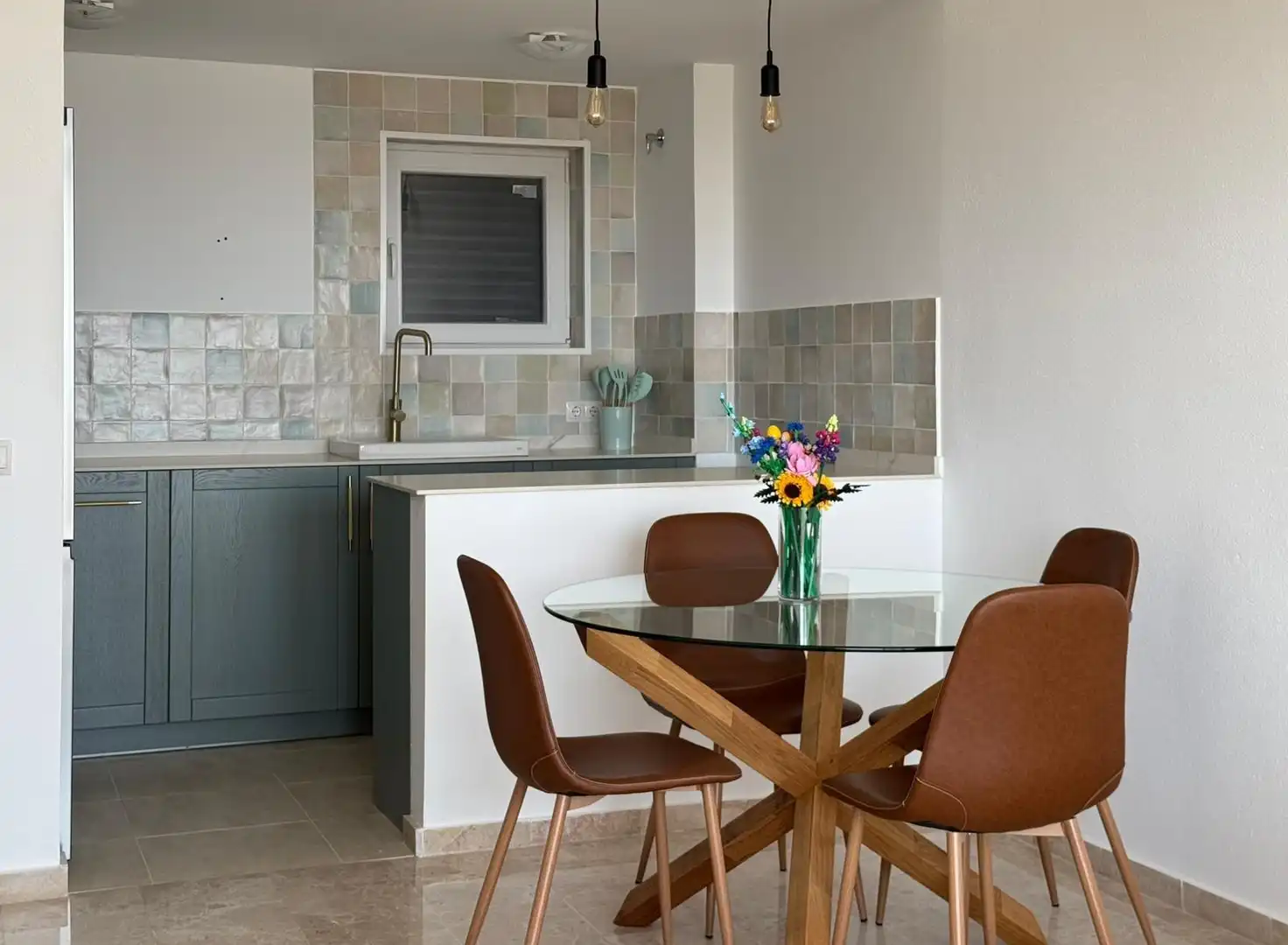 Kitchen of Apartments for sale in Benidorm  with Terrace, Storage room and Furnished