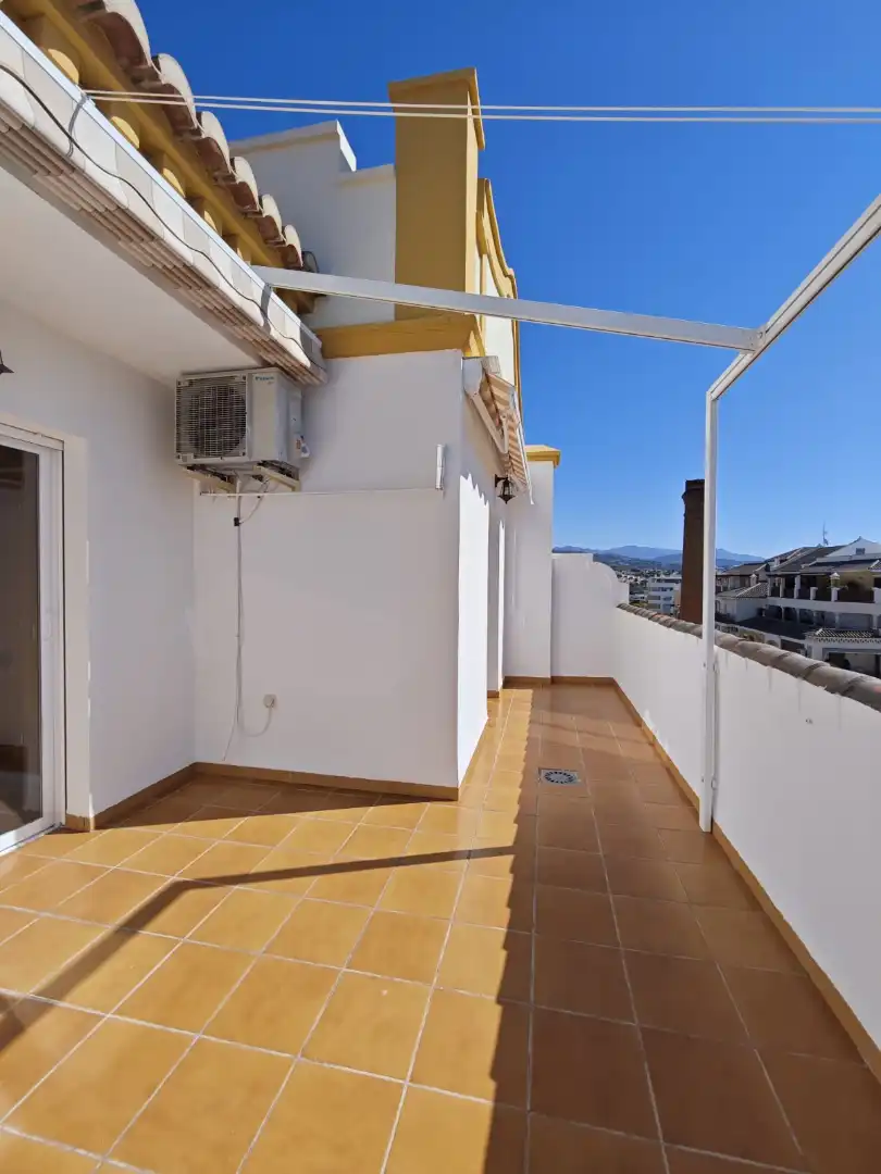 Terrassa de Àtic en venda en Vélez-Málaga amb Aire condicionat, Terrassa i Moblat