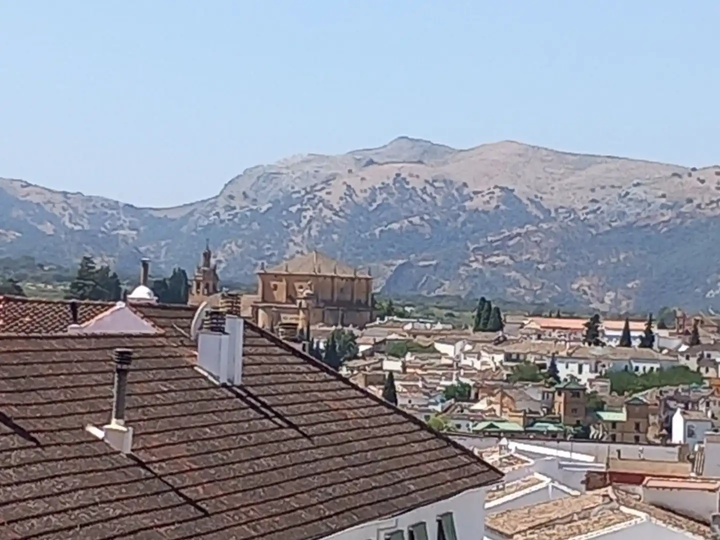 Exterior view of Flat for sale in Ronda  with Air Conditioner and Heating