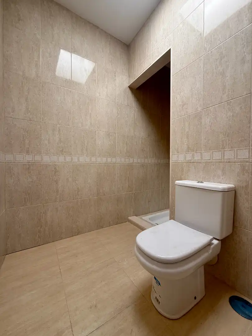 Bany de Casa o xalet en venda en Gilena, Sevilla