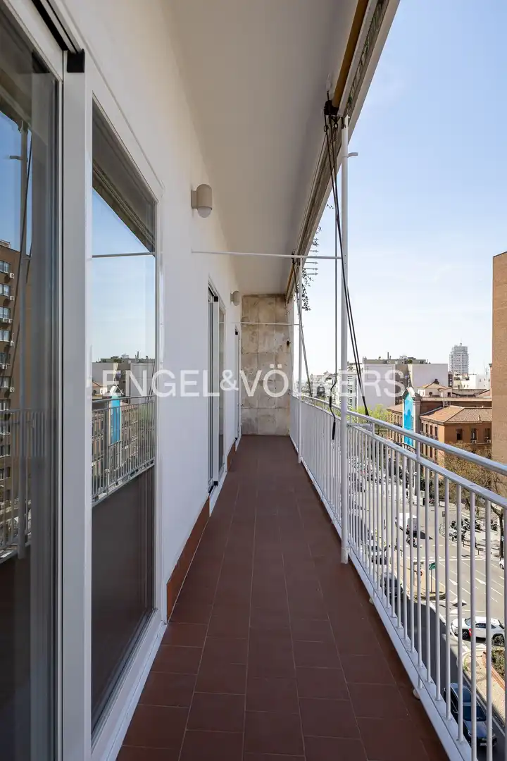 Balcony of Flat for sale in Madrid  with Air Conditioner, Heating and Terrace