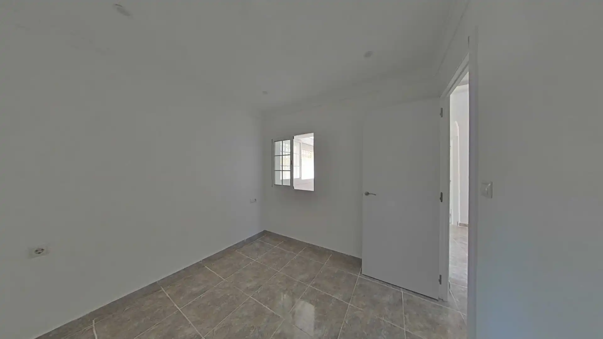 Bedroom of Flat for sale in Valencia