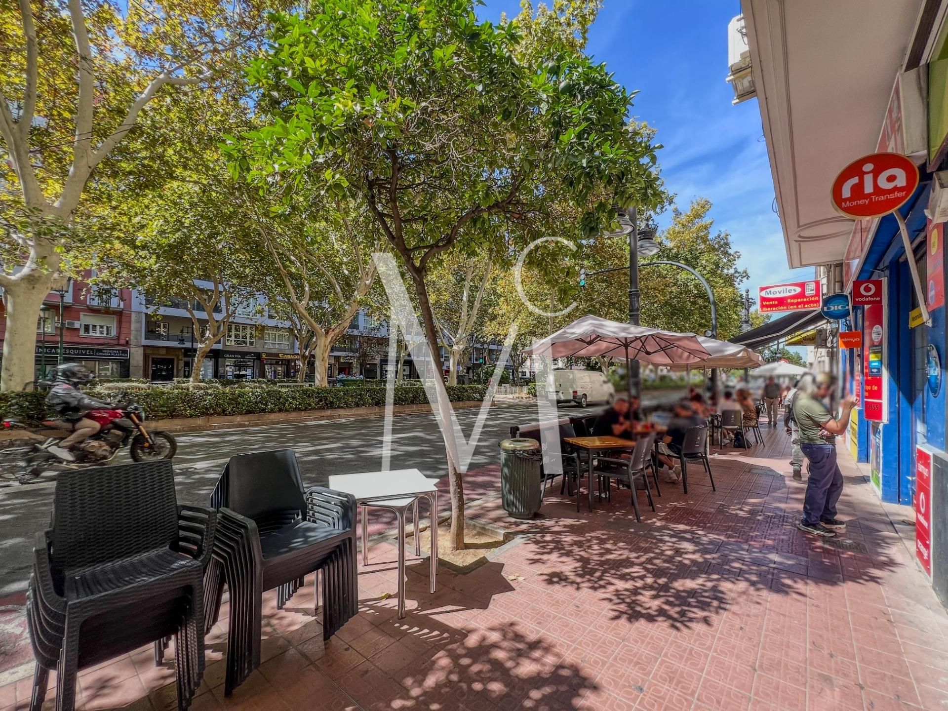 Vista exterior de Local de lloguer en  Valencia Capital