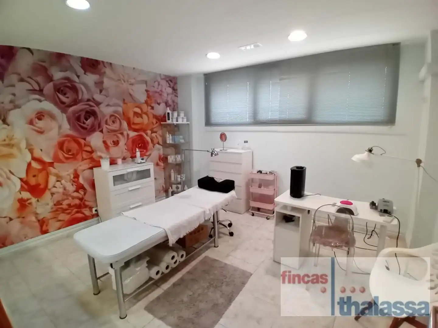 Locale commerciale in vendita a Fenals, imagen 4