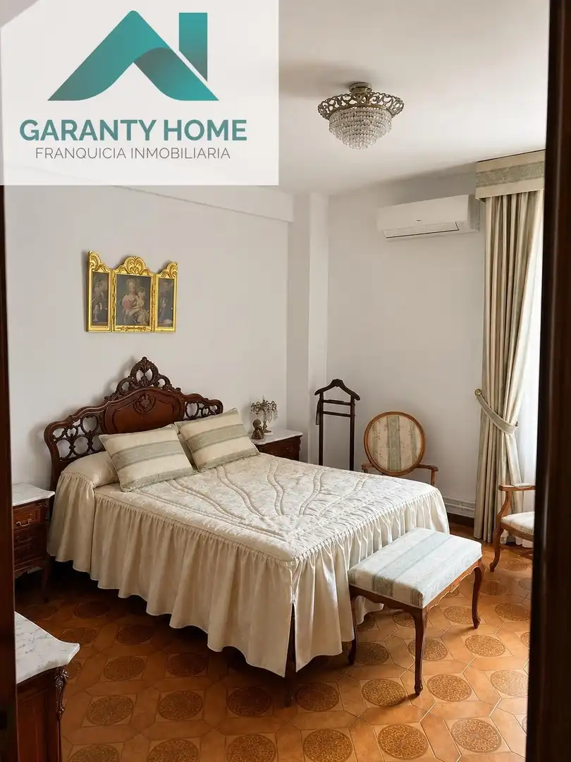 Bedroom of Flat for sale in Jaén  with Air Conditioner, Heating and Balcony