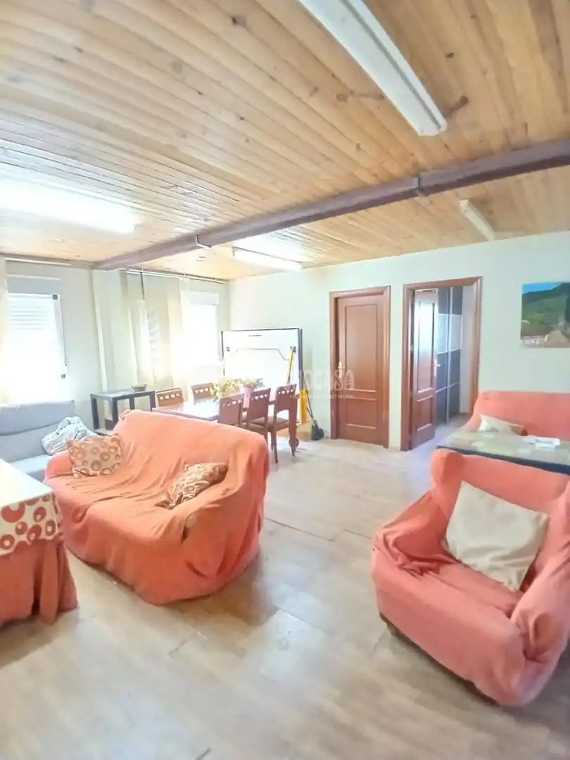 Country homes for sale in URB. SANTO CRISTO. C/ PASTORA Nº 5, ( ARAHAL), Arahal