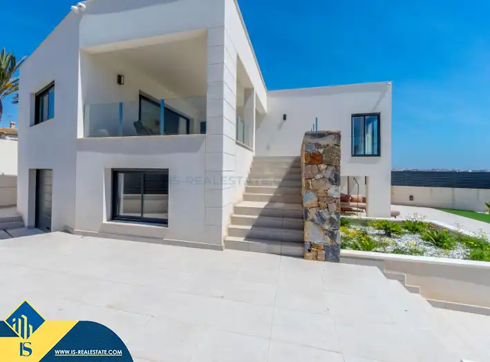 Villa mit Pool zum Verkauf in Playa del Acequión, Náufragos y Rocío del Mar, imagen 2