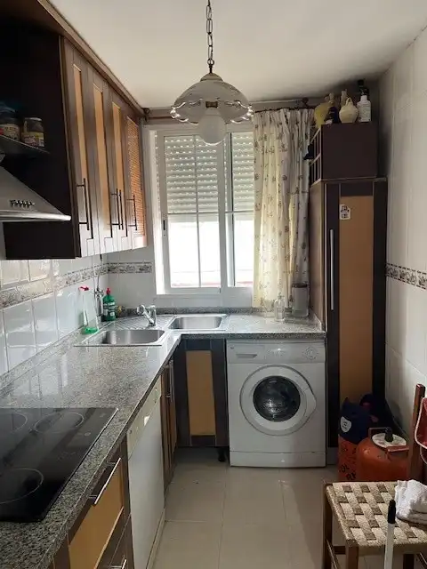 Cuina de Pis de lloguer en Villafranca de Córdoba amb Aire condicionat, Moblat i Forn
