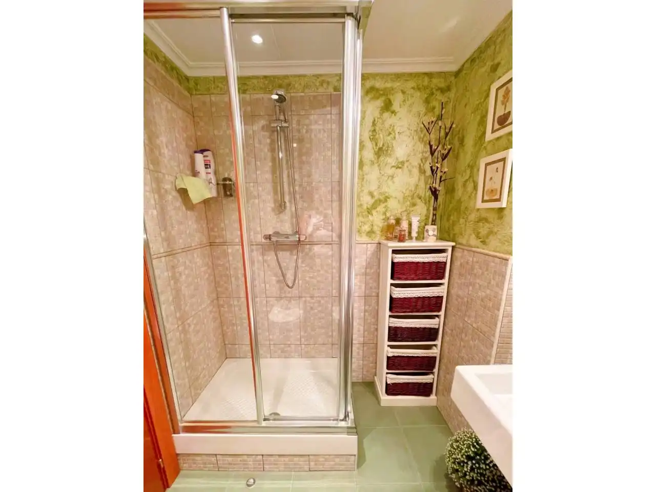 Bathroom of Flat for sale in Cerdanyola del Vallès  with Heating, Furnished and Balcony