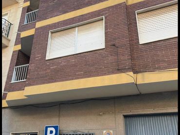 Pis amb balcó en venda a Calle Veintidós de Diciembre 19