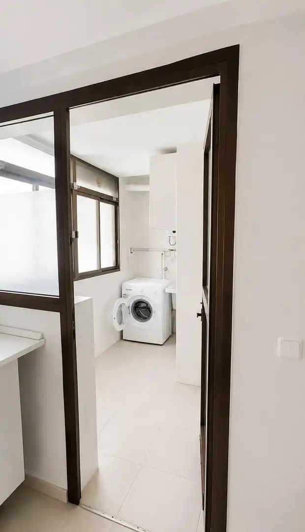 Bathroom of Flat for sale in  Palma de Mallorca  with Air Conditioner and Terrace