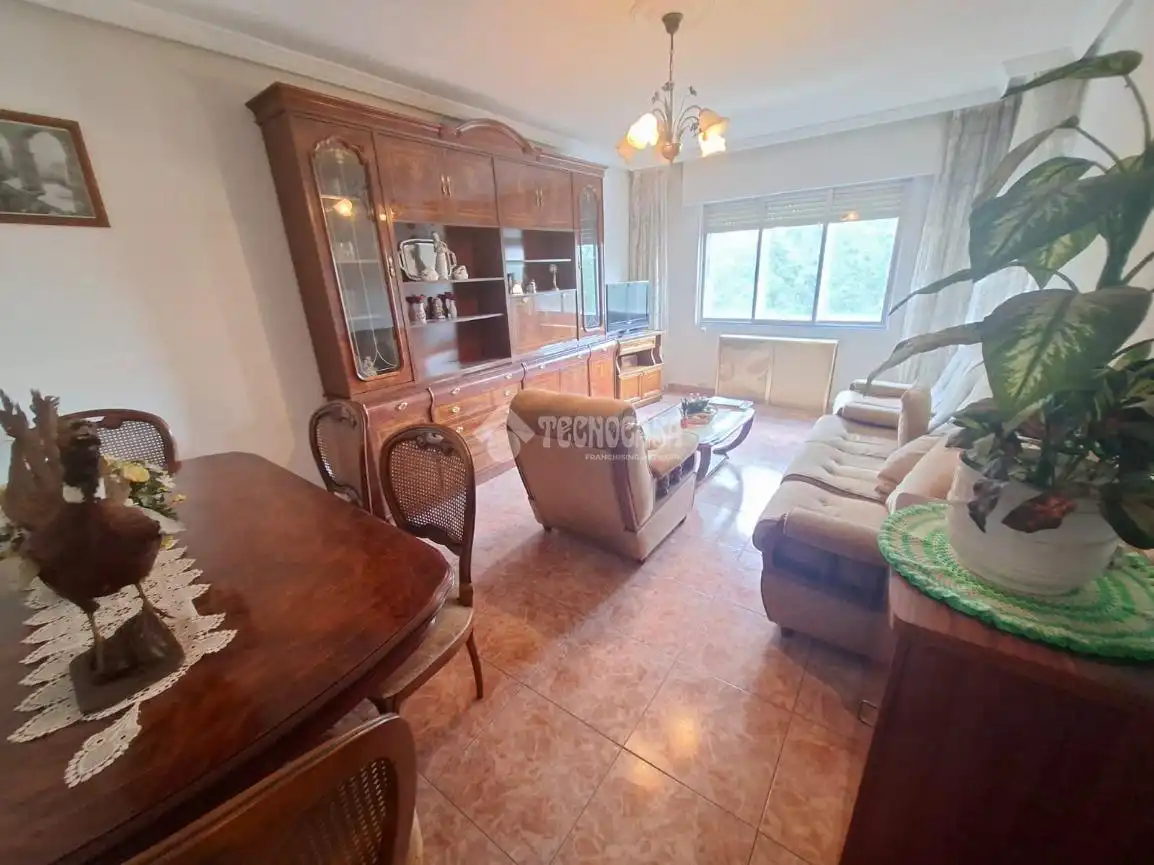 Sala d'estar de Pis en venda en Ávila