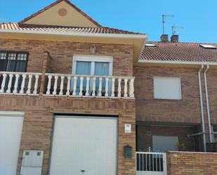 Exterior view of House or chalet for sale in  Toledo Capital  with Air Conditioner, Heating and Terrace
