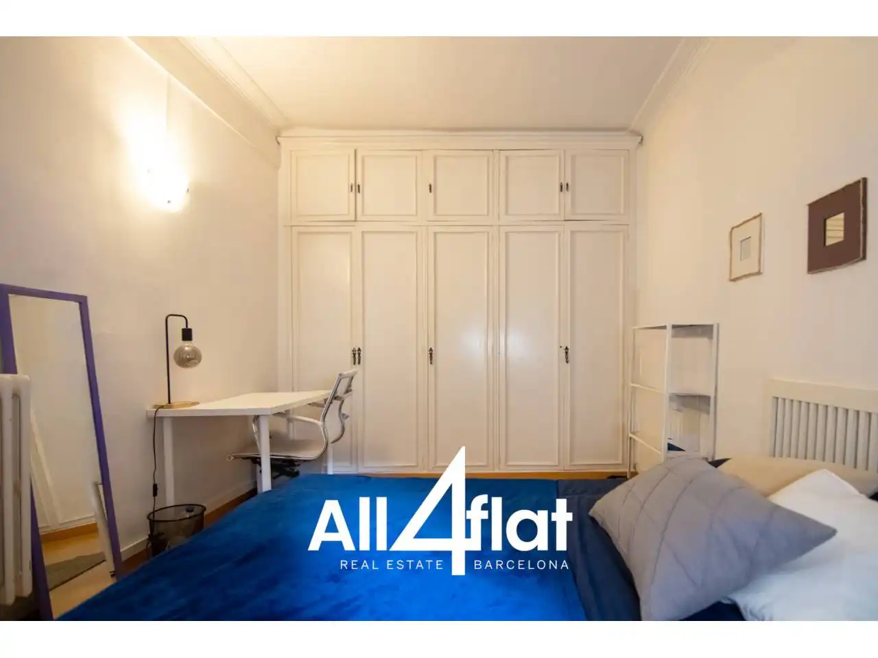 Schlafzimmer von Wohnung zur Miete in Barcelona mit Klimaanlage, Heizung und Parkett
