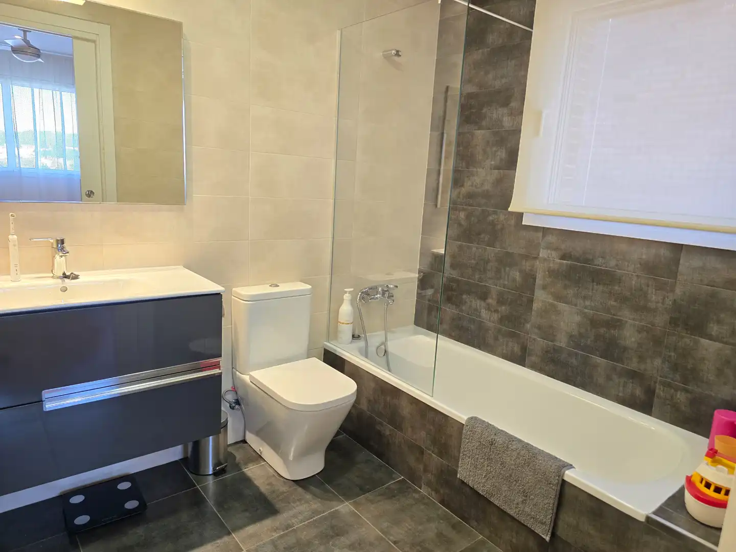 Casa pareada con piscina en venta en Carrer del Clar de Lluna, imagen 26