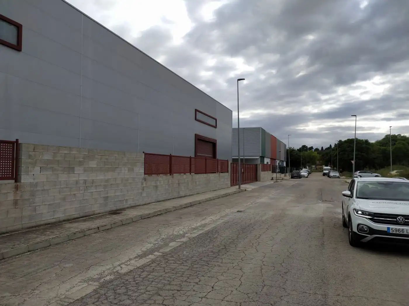 Vista exterior de Terreno industrial en venta en Llanera de Ranes