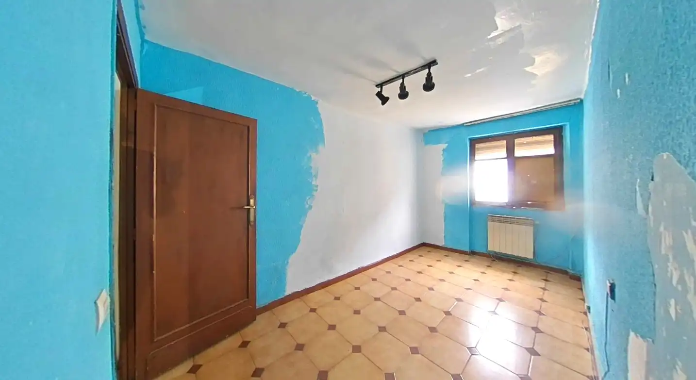 Habitación de Piso en venta en Autol