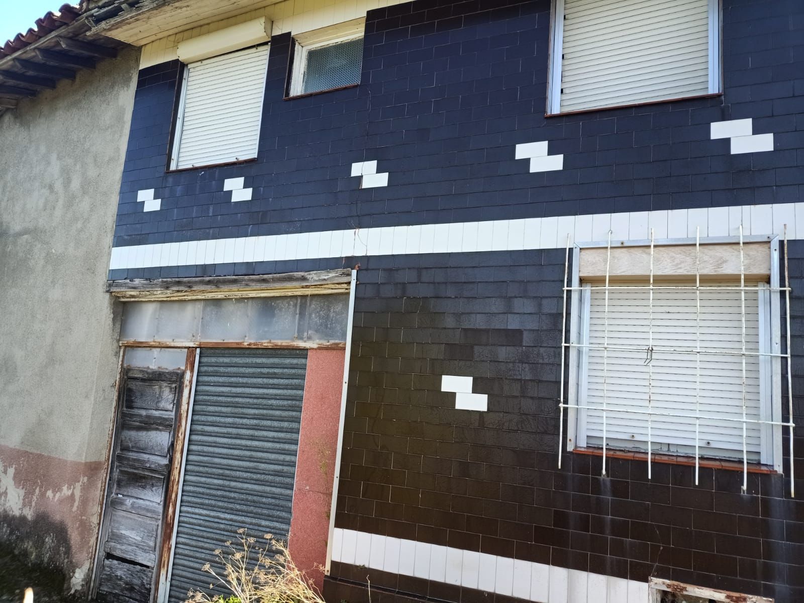 Exterior view of Single-family semi-detached for sale in Siero  with Private garden and Storage room