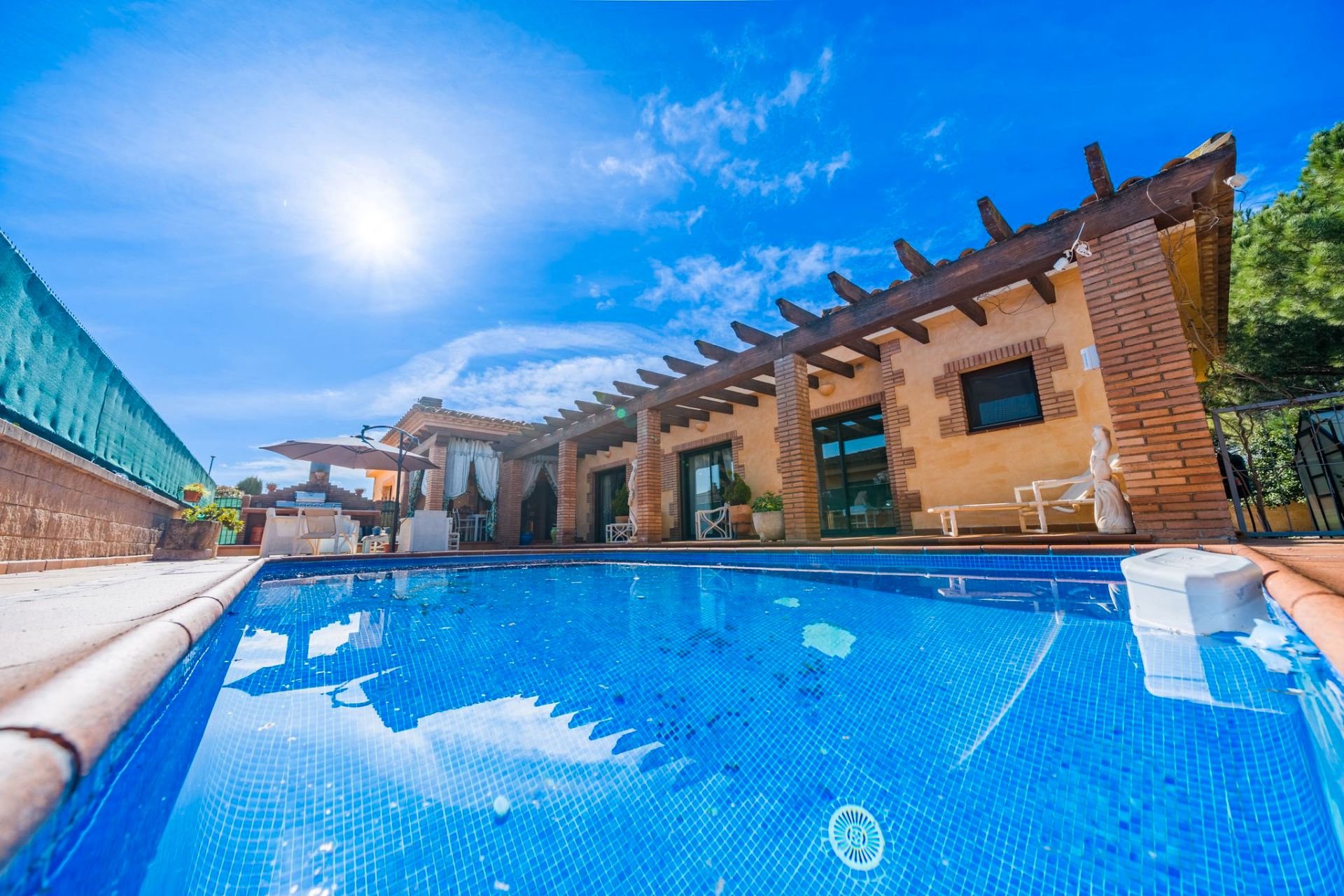 Piscina de Casa o xalet en venda en Torroella de Fluvià amb Aire condicionat, Calefacció i Jardí privat