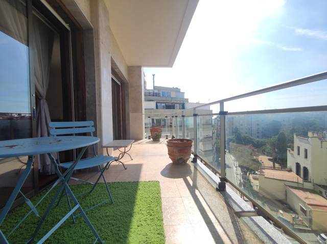 Piso en Venta en Carrer d'Atenes en Sant Gervasi- Galvany