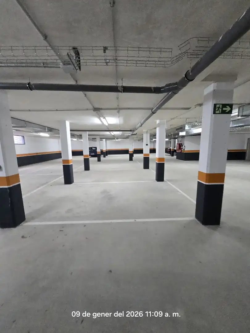 Einzelparkplatz mit Aufzug zum Verkauf in Carrer Vicenç Rocosa Isern