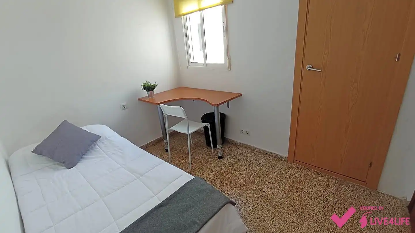 Apartament de lloguer a Del Serpis, La Bega Baixa - Plaza Xúquer