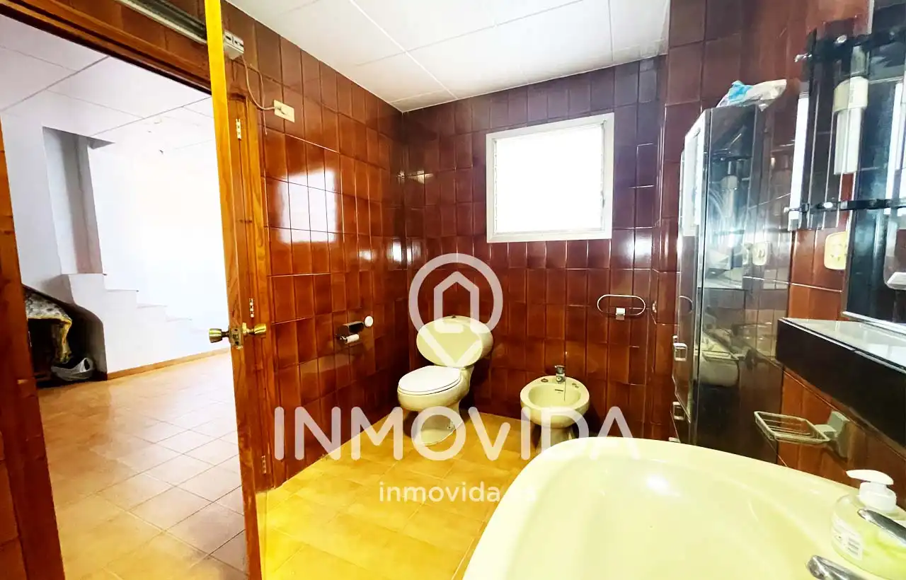Baño de Casa o chalet en venta en Rafelguaraf con Terraza y Amueblado