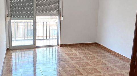 Foto 2 de Piso en venta en Alcantarilla - La Glorieta, Jaén Capital