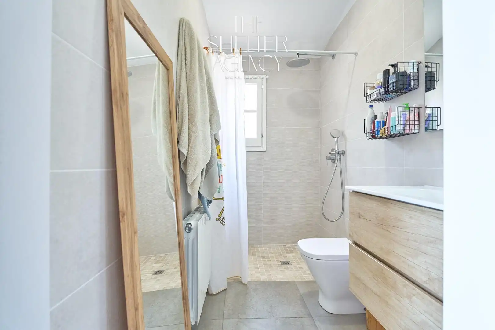 Baño de Casa adosada en venta en Sant Pere de Ribes con Aire acondicionado, Calefacción y Terraza