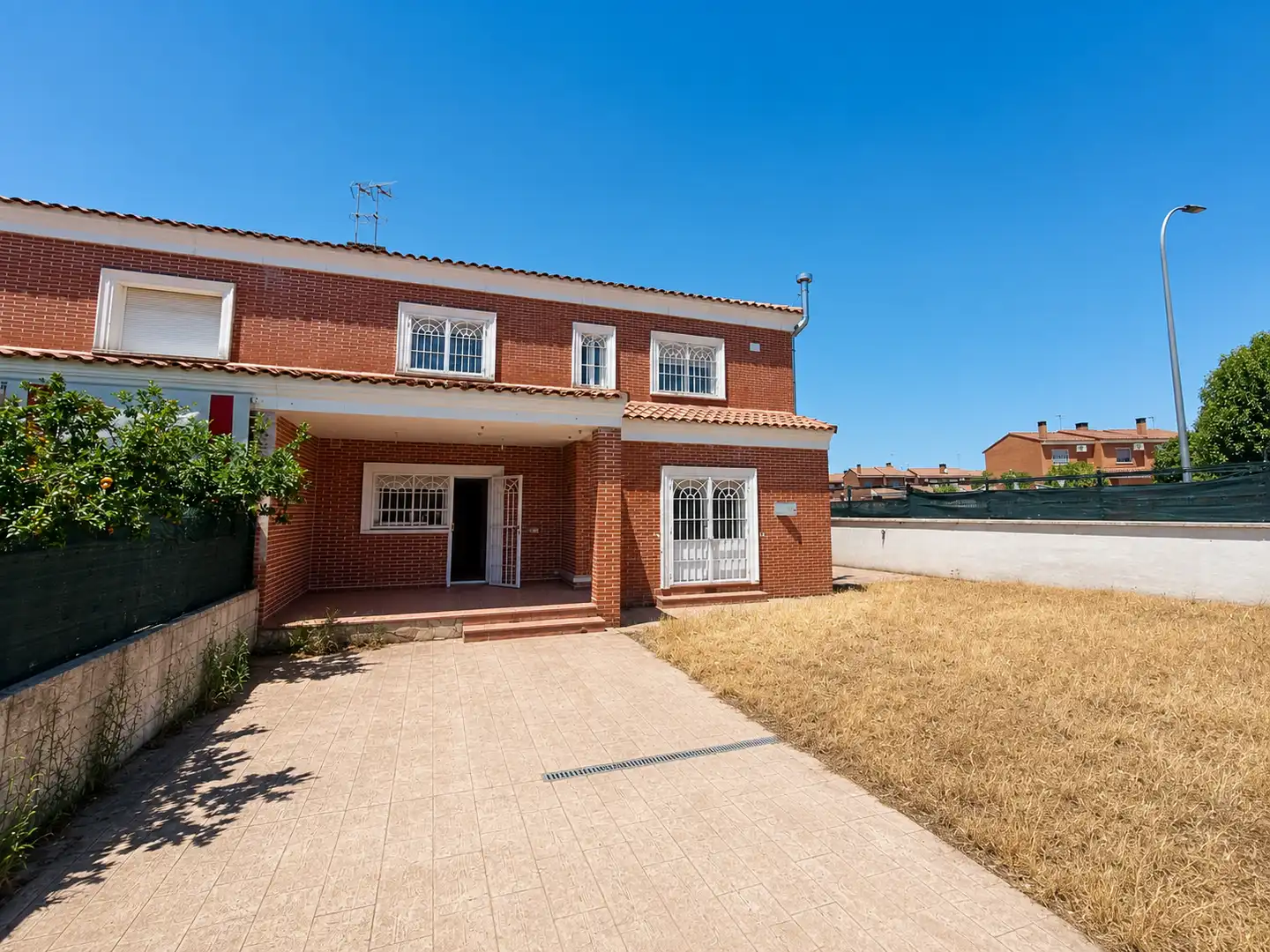 Exterior view of Houses for sale in Barcience  with Private garden