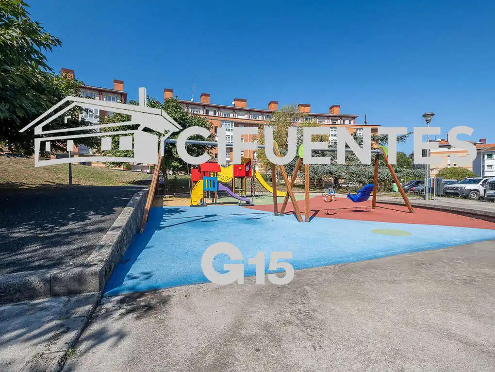 Flat with lift for sale in Txomin Agirre Pasealekua, imagen 37