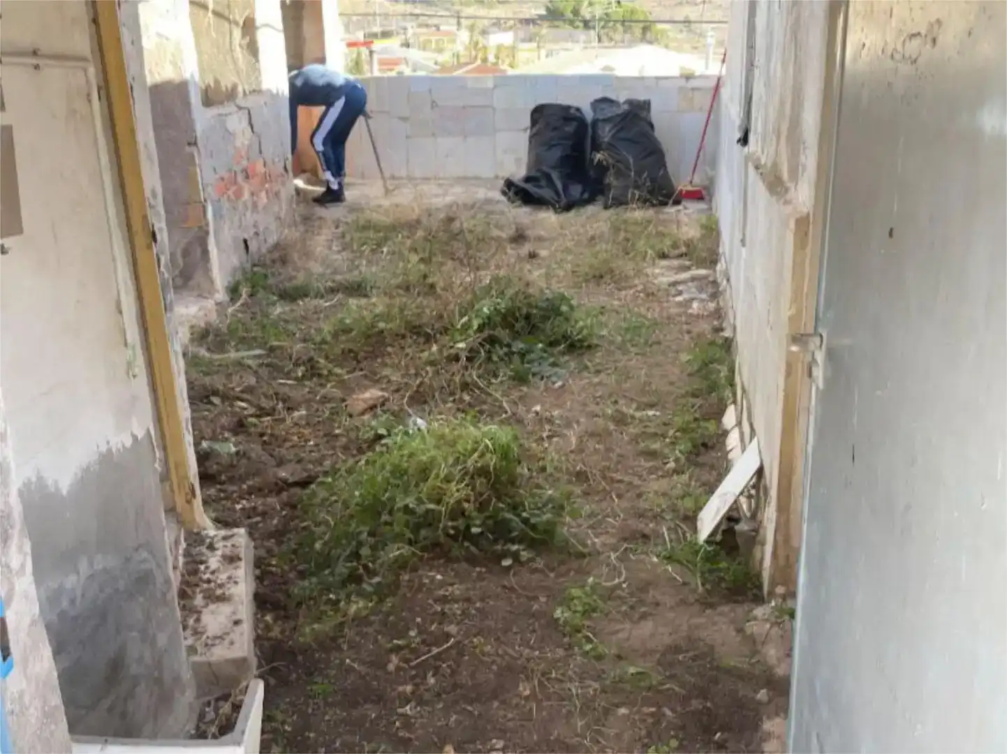Garage zum Verkauf in Algueña
