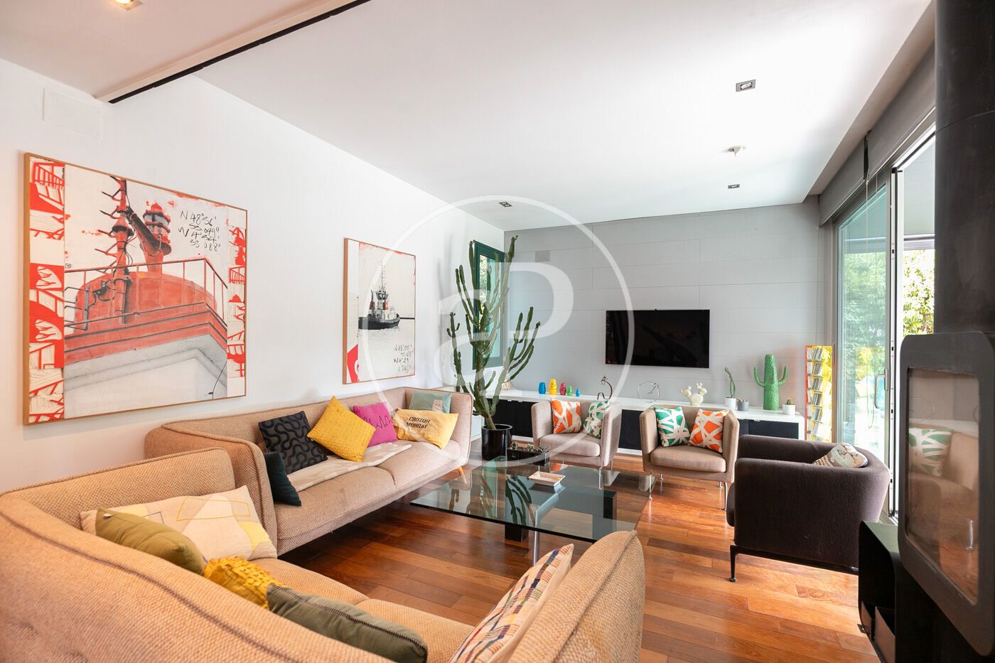 Sala d'estar de Casa o xalet de lloguer en  Barcelona Capital amb Aire condicionat, Calefacció i Jardí privat