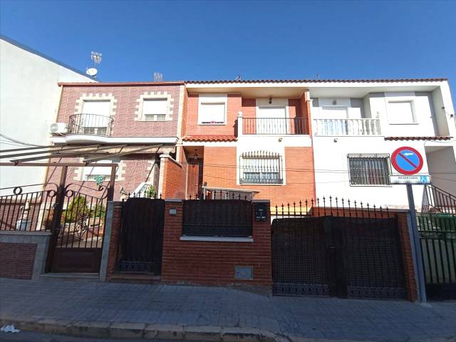 Casa-chalet en Venta en Castilla La Mancha en Tomelloso